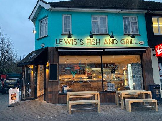 Lewis's Fish & Grill