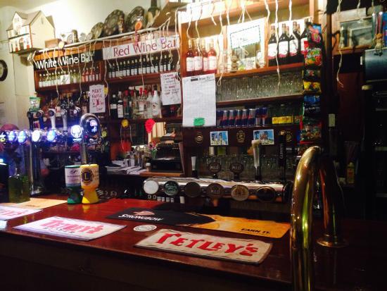 Dew Drop Inn