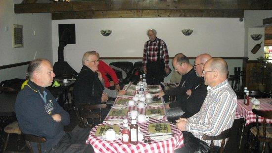 The Queens Head Bar