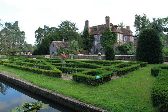 Groombridge Place Gardens