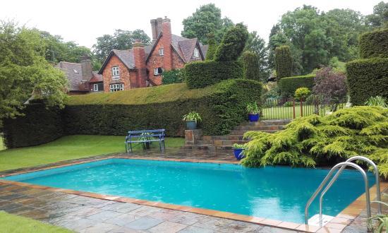 Marle Place Gardens and Gallery