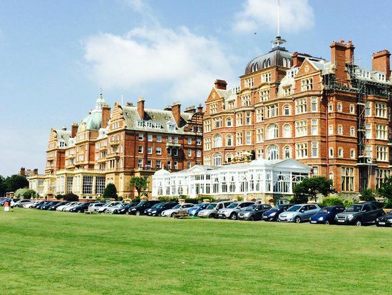 The Leas Promenade
